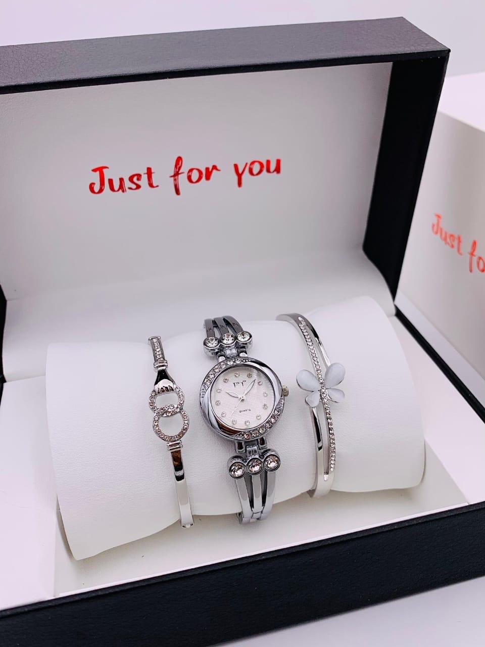 Quartz Ladies Watches